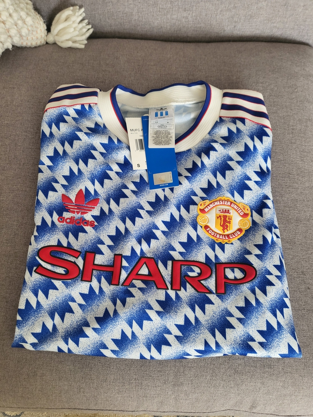 Adidas Mens Retro MUFC Blue & White Zigzag Manchester United Jersey Shirt